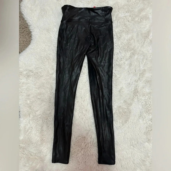 SPANX Faux Leather Leggings size small petite - Picture 7 of 8